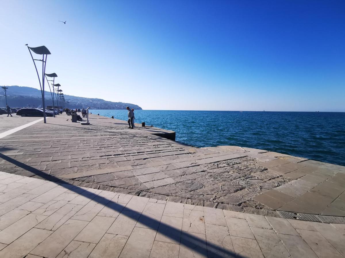 Apartment Tian Capodistria Esterno foto